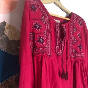 Lucky Brand Hot pink embroidered blouse with tassels size small